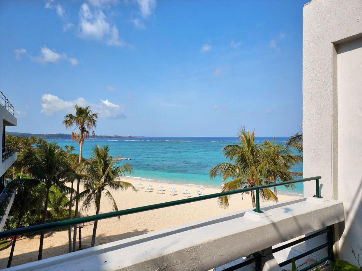Palace In Moon Beach Onna Luaran gambar