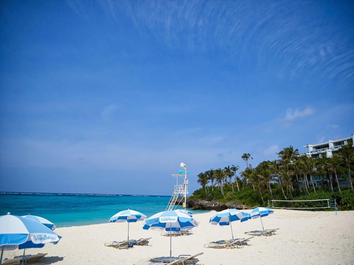 Palace In Moon Beach Onna Luaran gambar