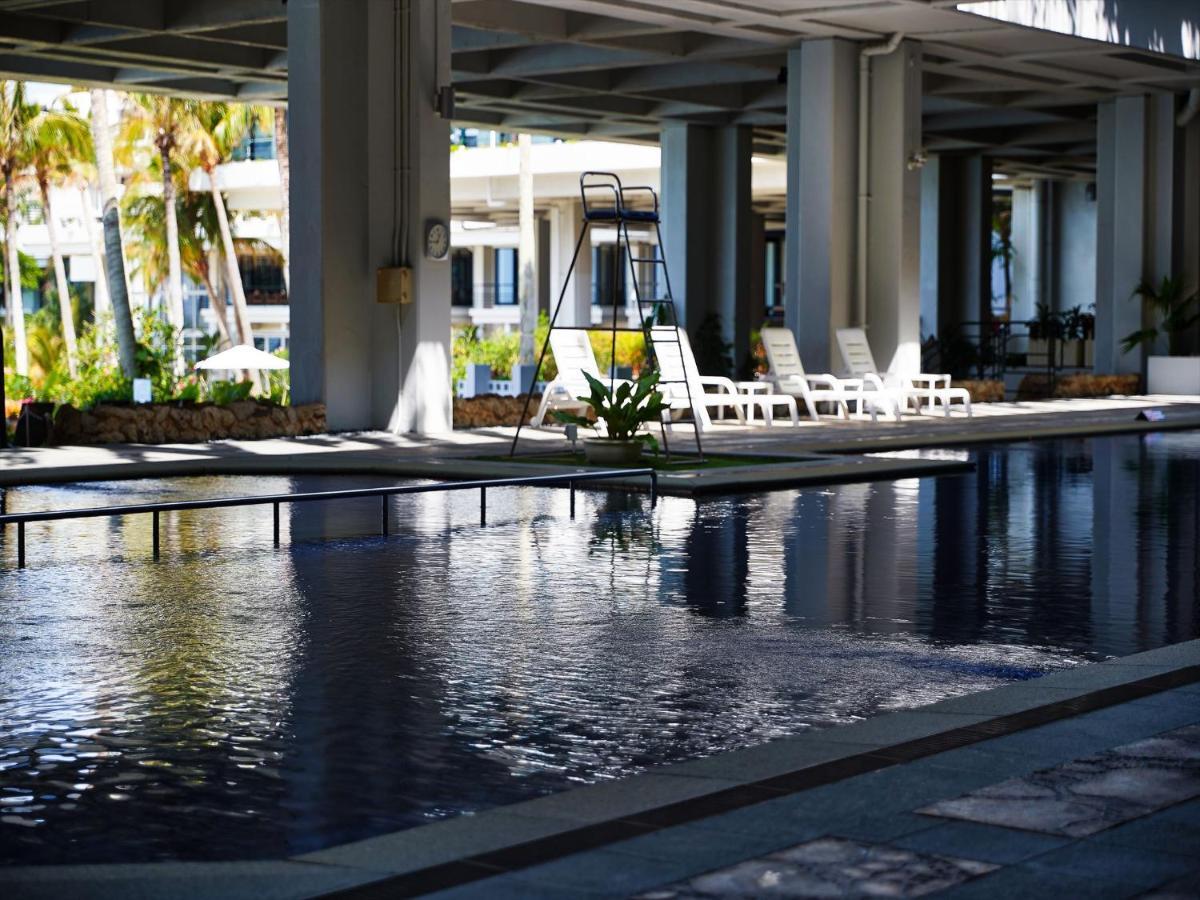 Palace In Moon Beach Onna Luaran gambar