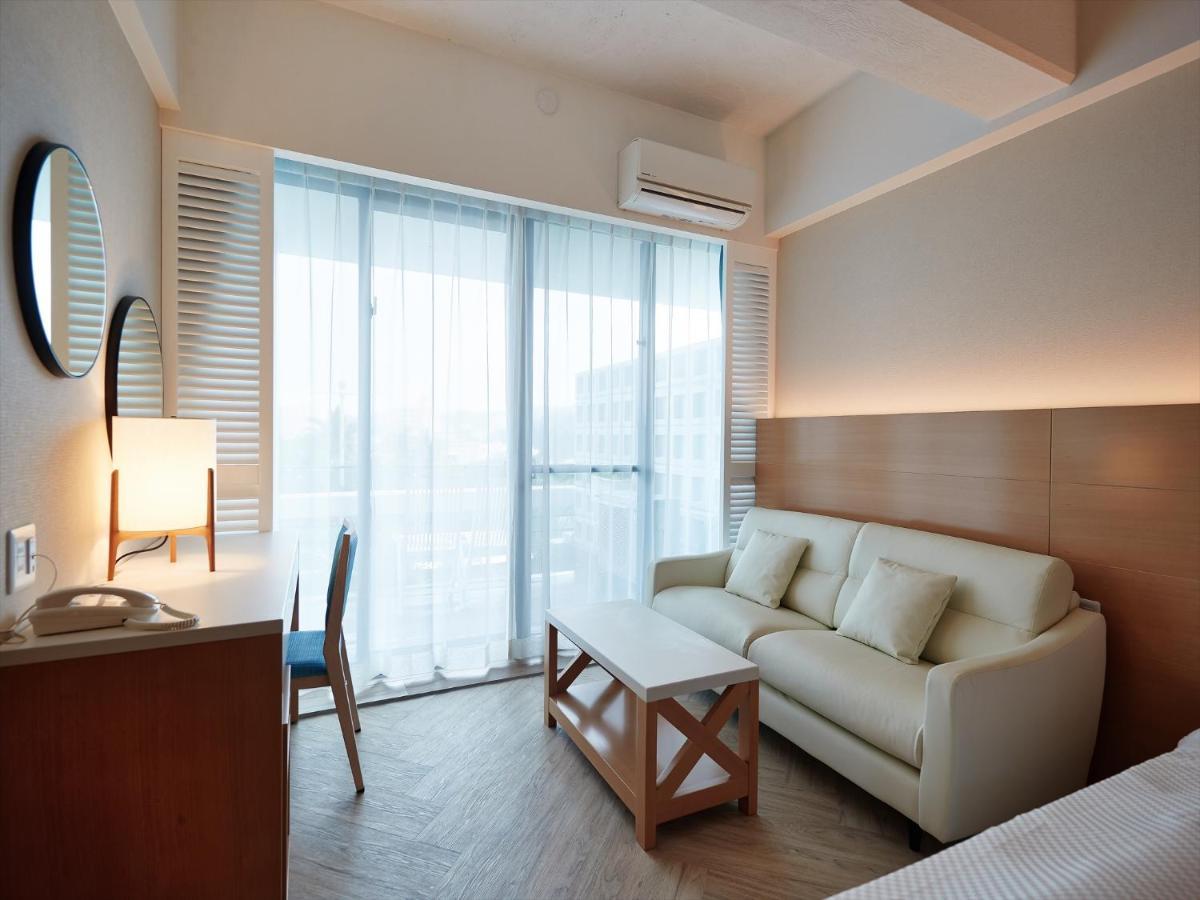 Palace In Moon Beach Onna Luaran gambar